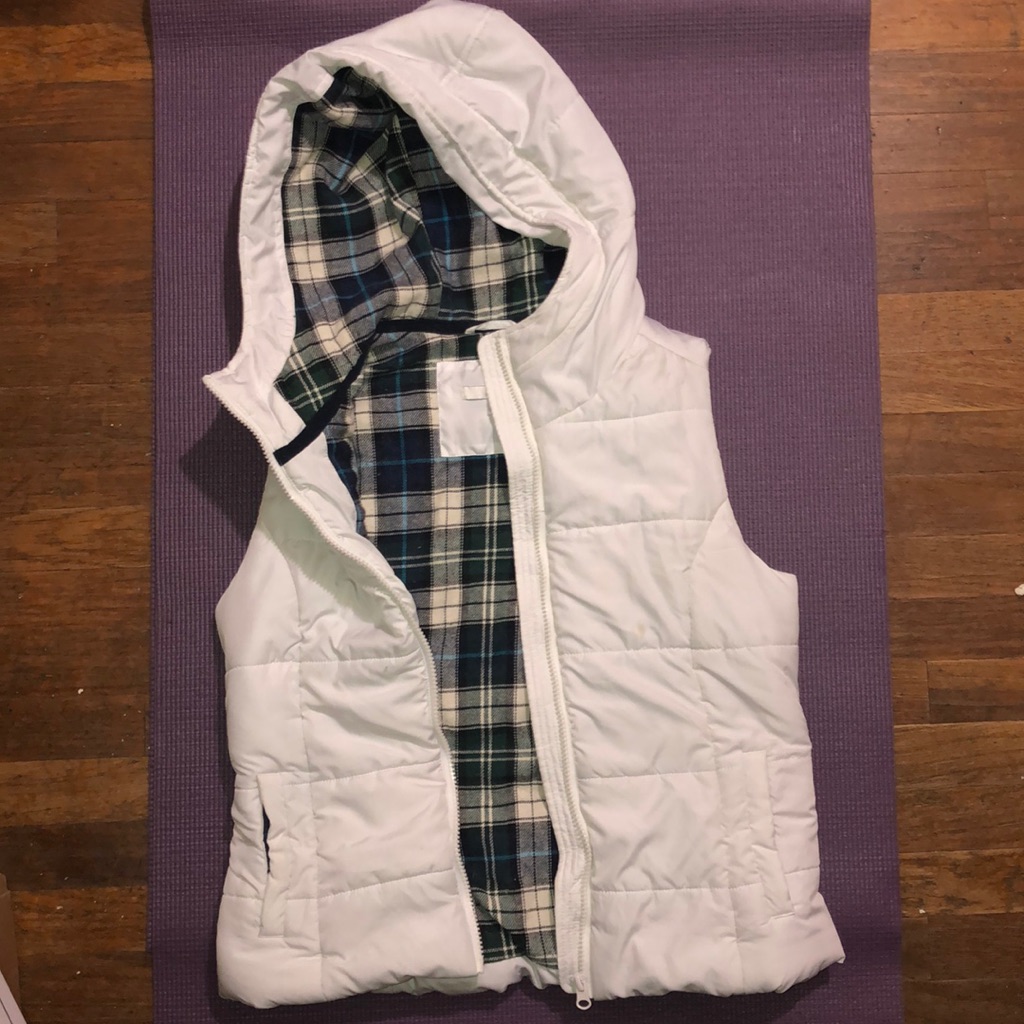 White Puffer Vest